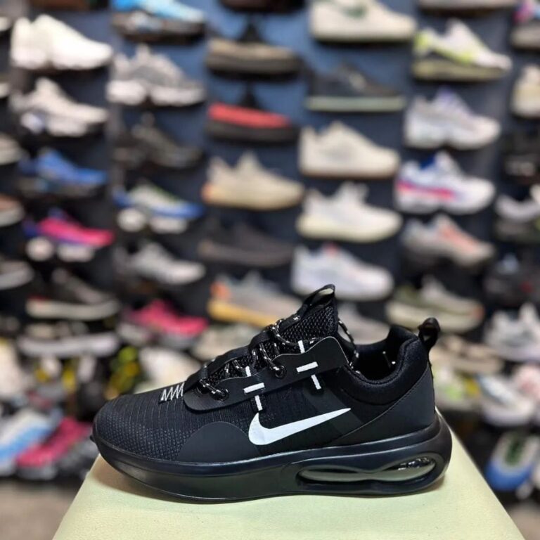 Nike AirMax Black