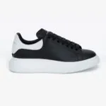 Alexander McQueen /WB