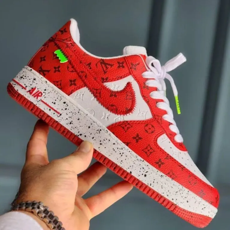 Nike AirForce 1 LV Red