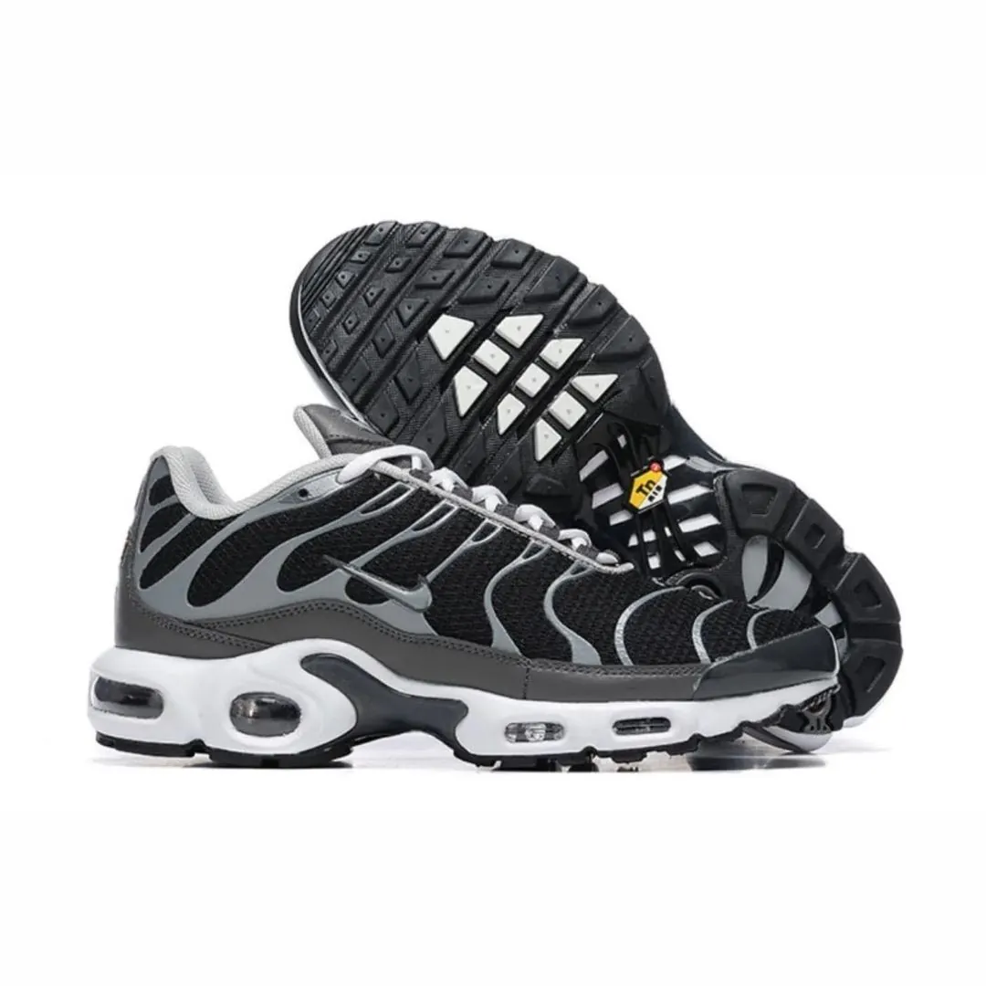 NIKE AIR MAX TN BS