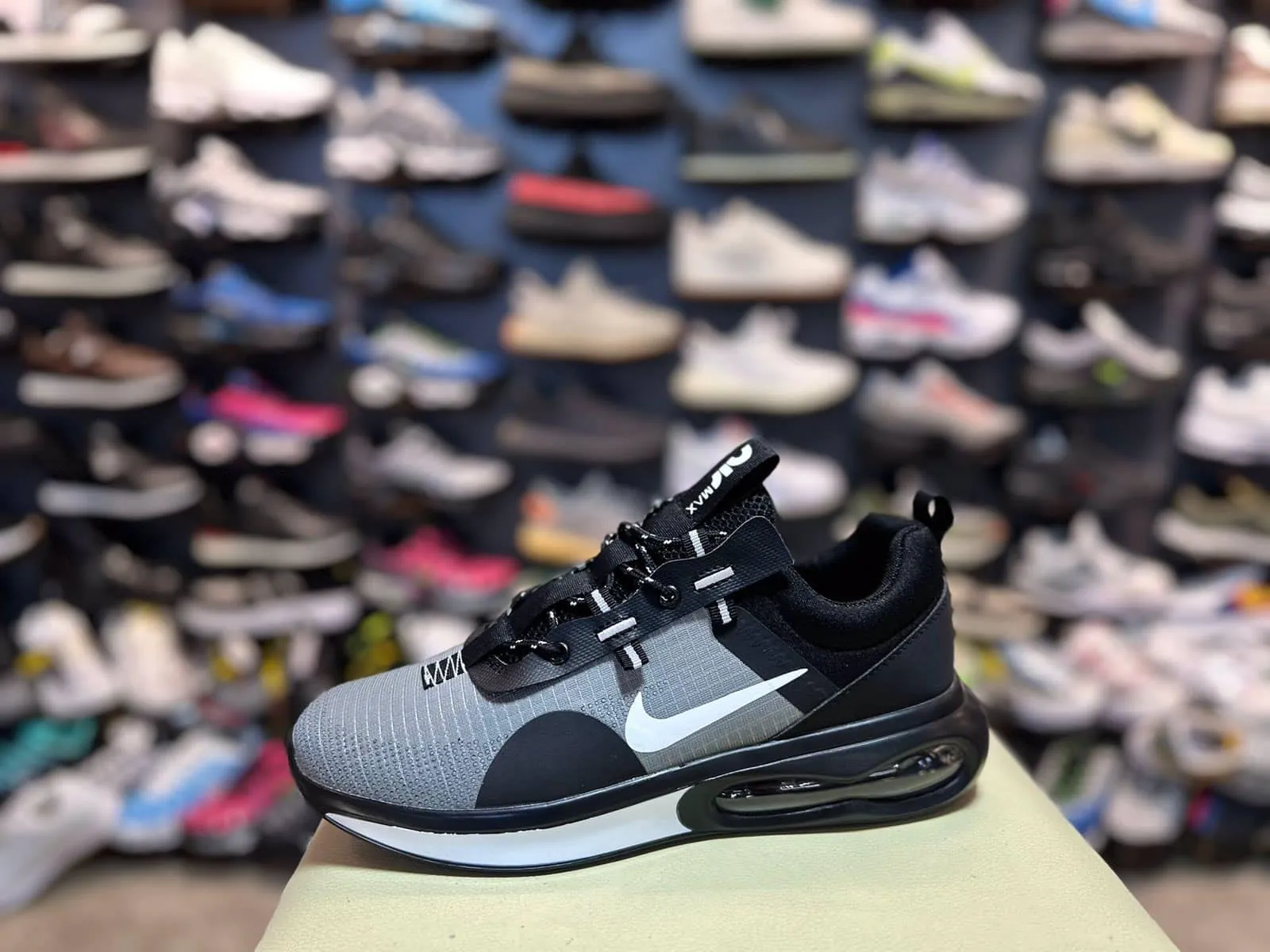 Nike AirMax Silver