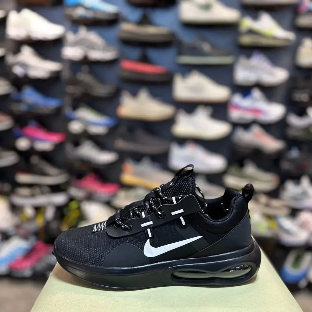 Nike AirMax Black